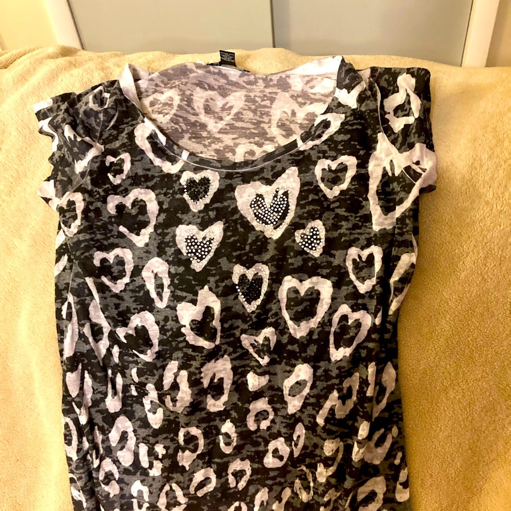 Light weight t shirt